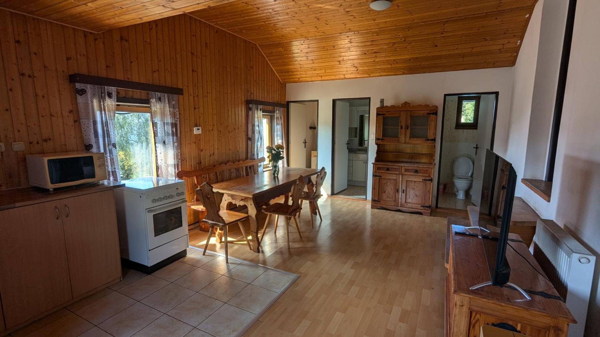 U Kodru Apartment *